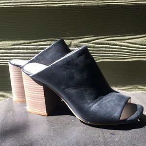 Black wedge heel shoes